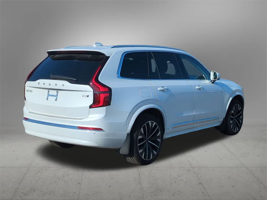 Thumbnail: 2025 Volvo XC90 - 6