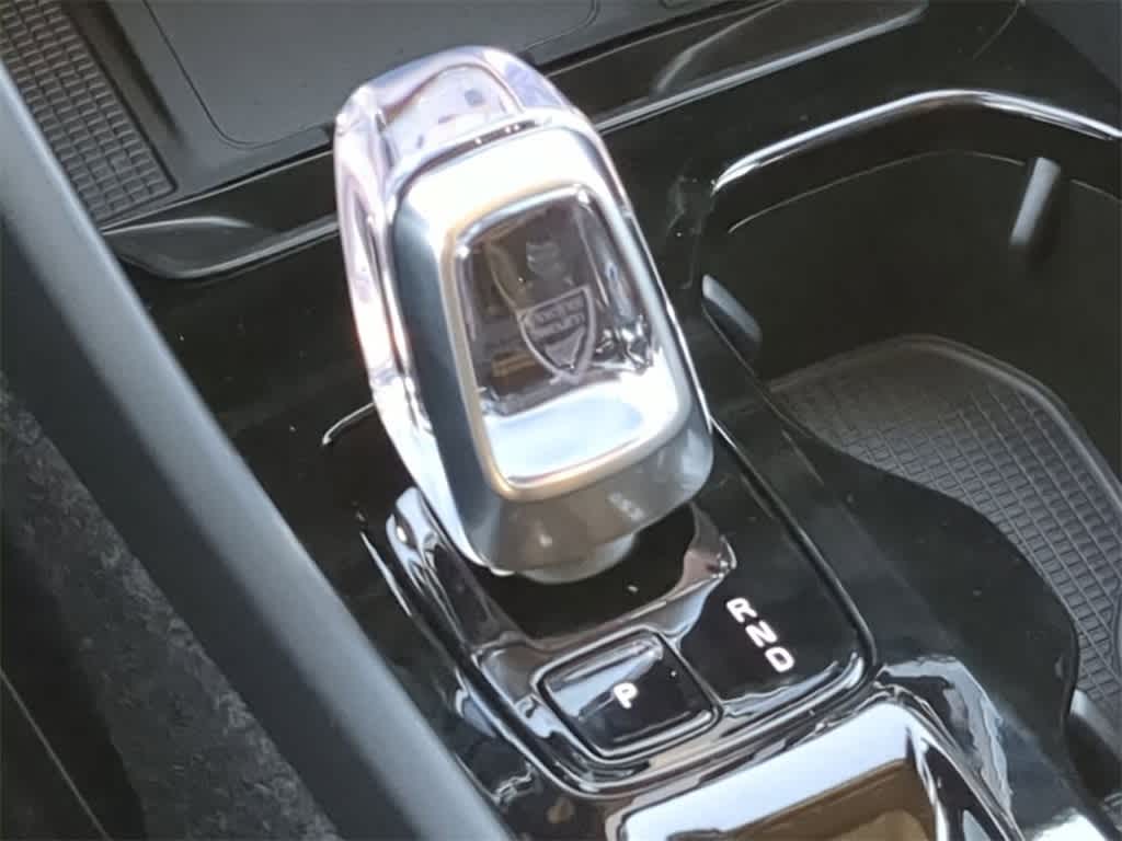 Thumbnail: 2026 Volvo XC40 - 30