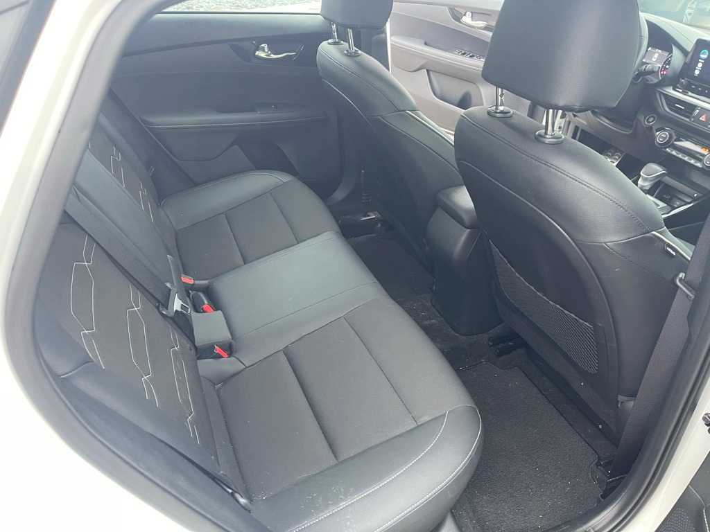 Thumbnail: 2024 Kia Forte - 24