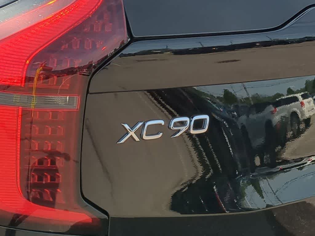 2026 Volvo XC90 Plus - Photo 12