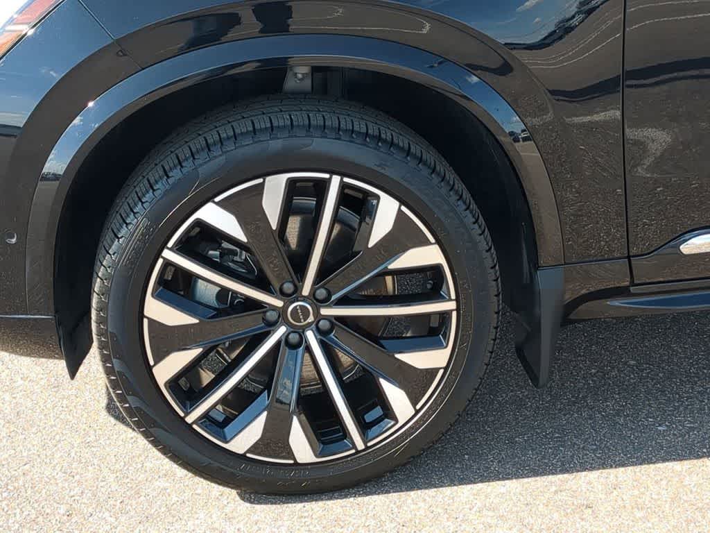 Thumbnail: 2026 Volvo XC90 - 13