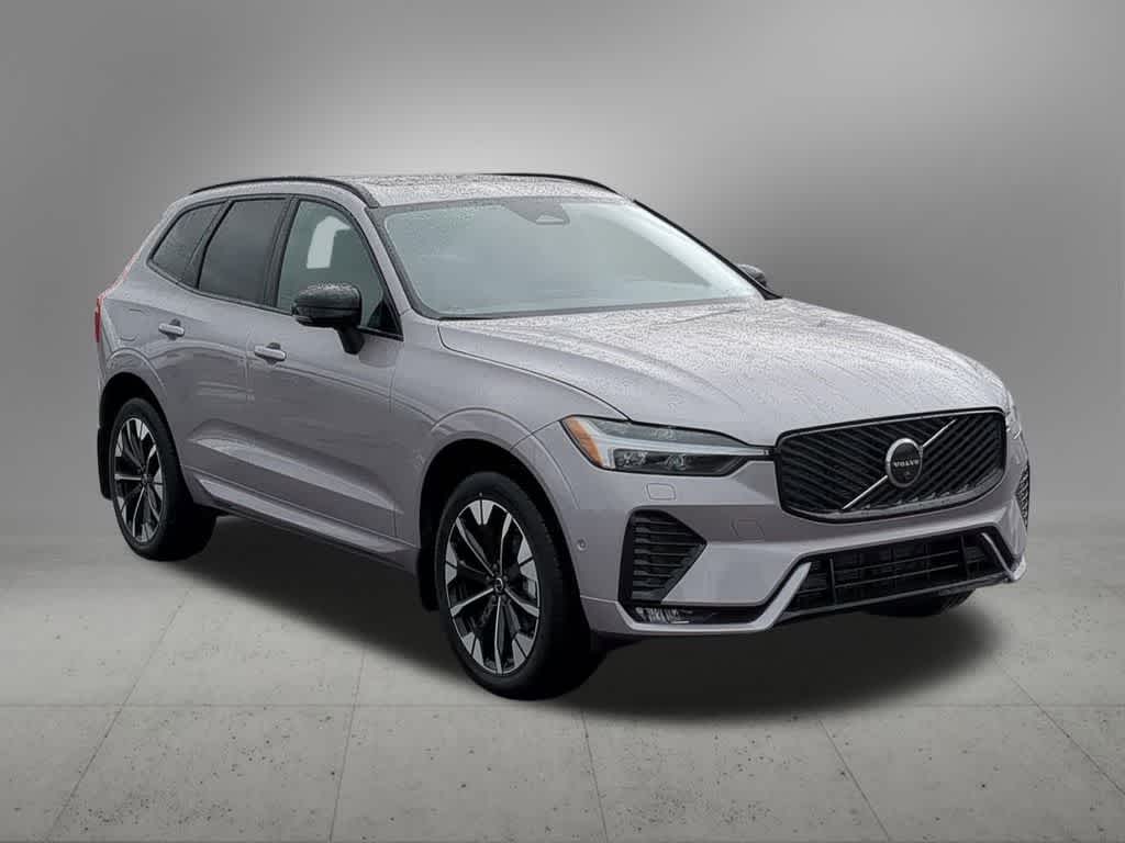 Thumbnail: 2026 Volvo XC60 - 8