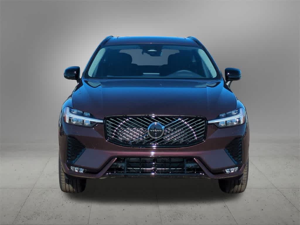 Thumbnail: 2026 Volvo XC60 - 9