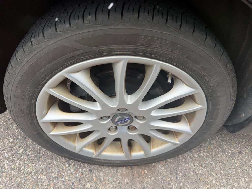 Thumbnail: 2011 Volvo S40 - 13