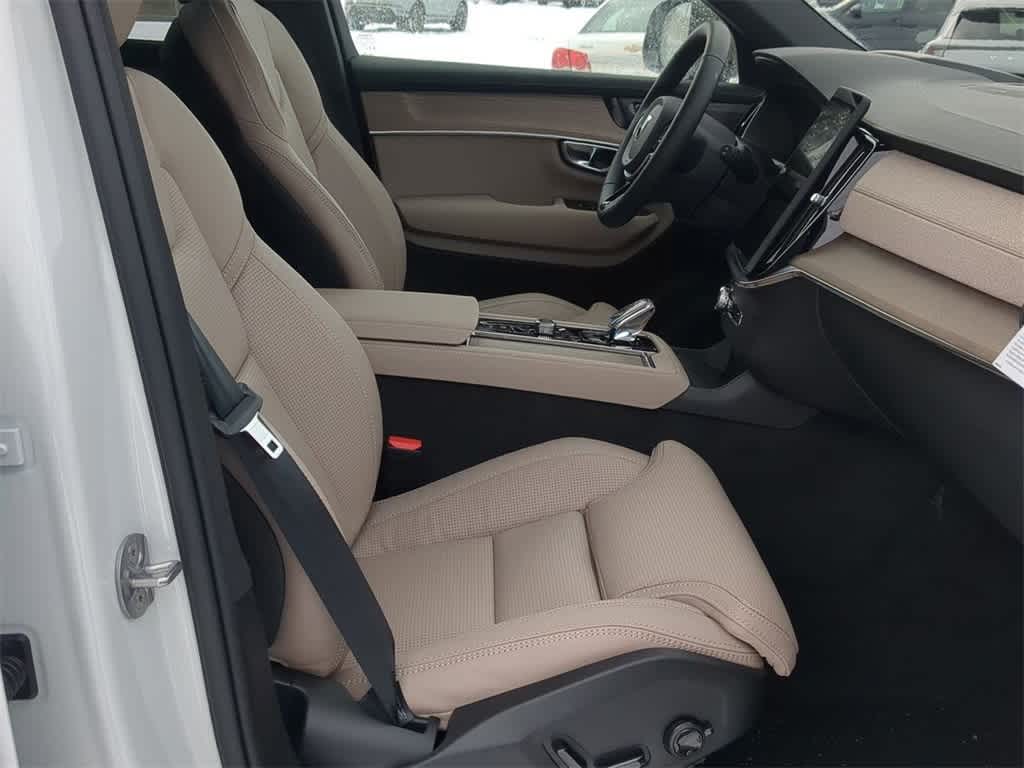 Thumbnail: 2026 Volvo XC90 - 20