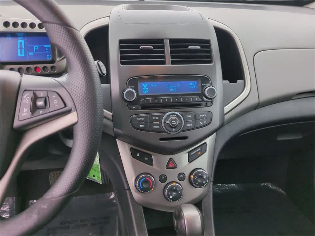 Thumbnail: 2013 Chevrolet Sonic - 19