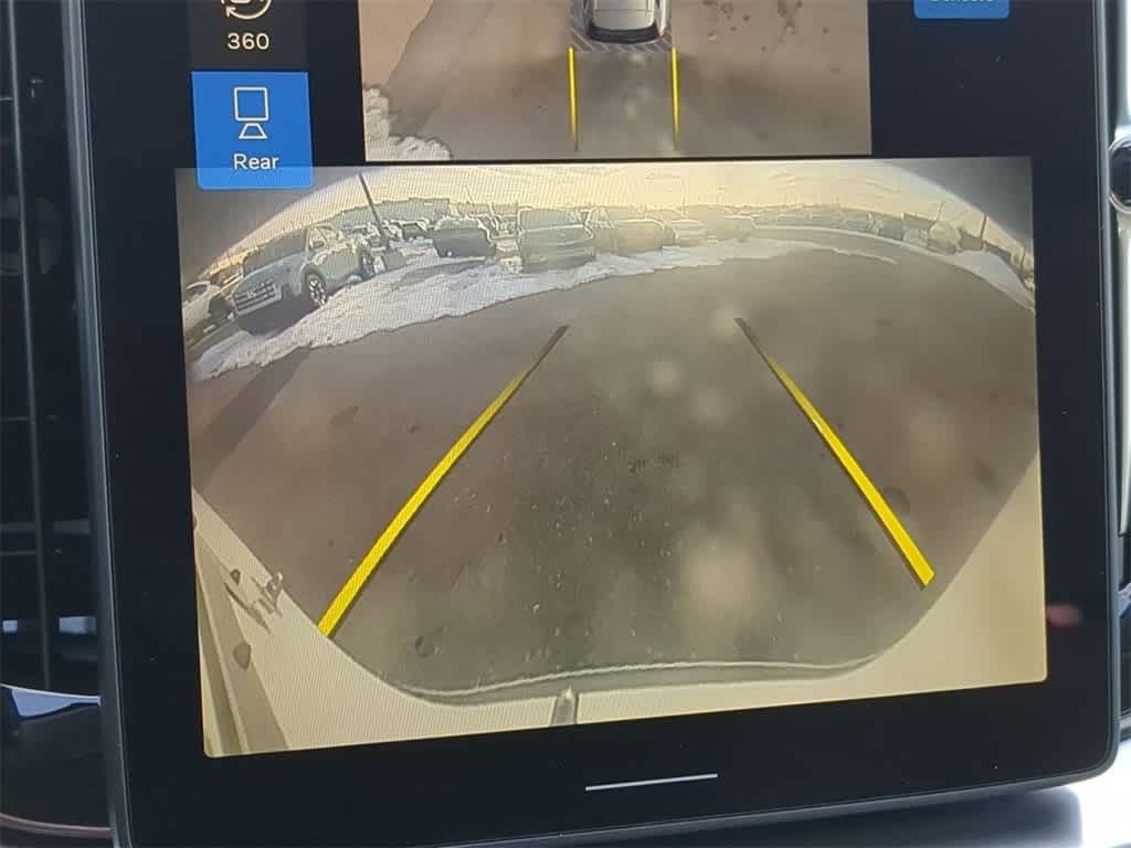 Thumbnail: 2026 Volvo XC90 - 28