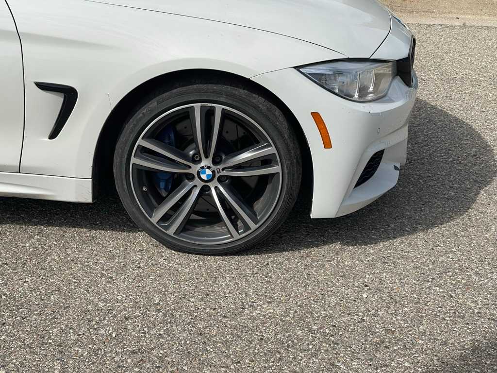Thumbnail: 2015 BMW 4 Series - 18