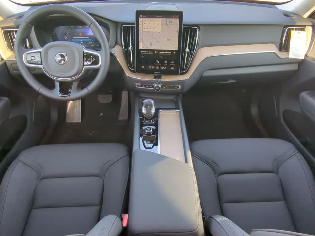 Thumbnail: 2026 Volvo XC60 - 14