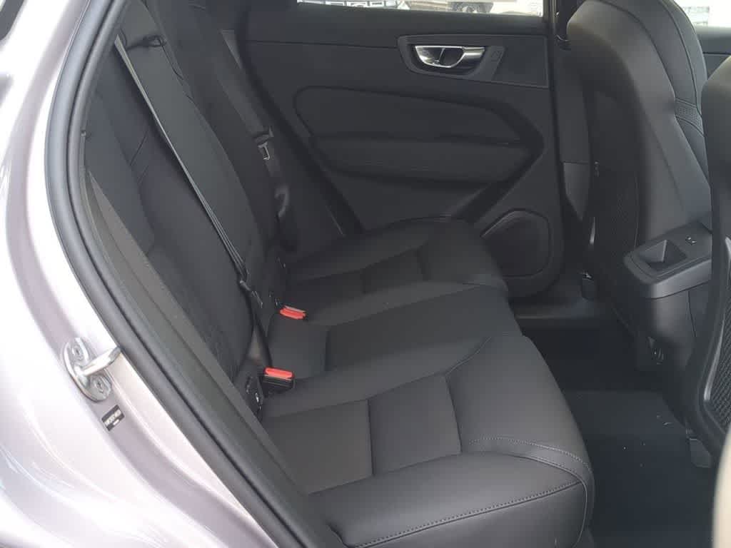 Thumbnail: 2026 Volvo XC60 - 19