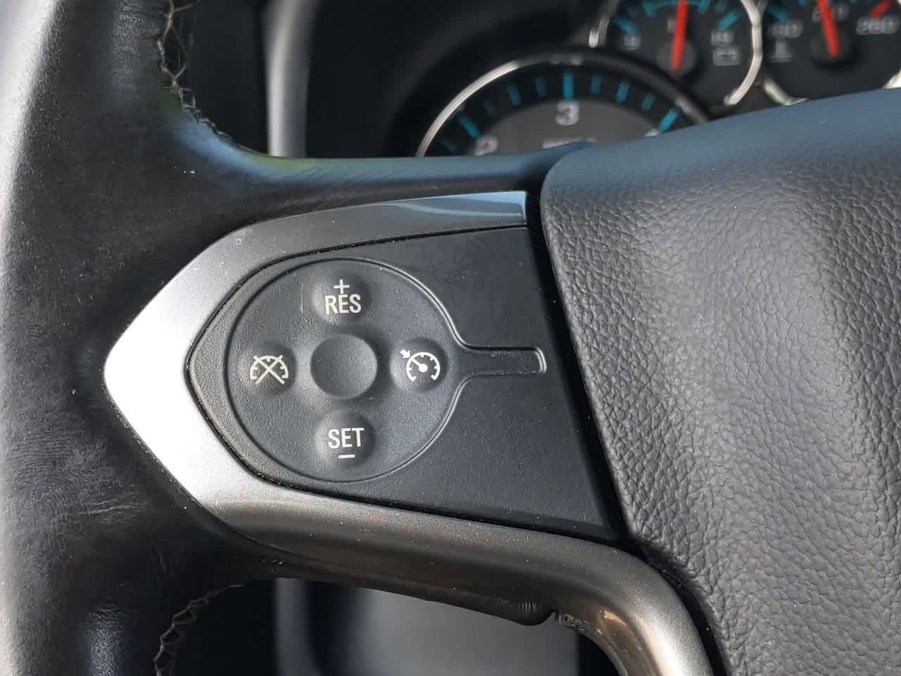 Thumbnail: 2016 Chevrolet Silverado 1500 - 23