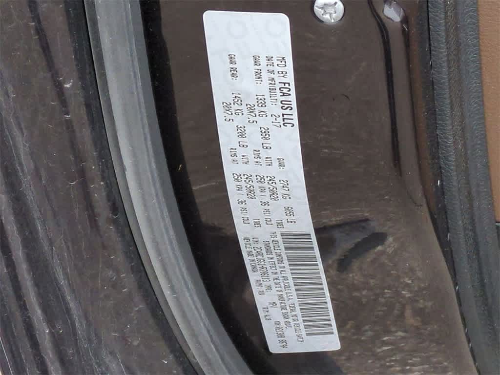 Thumbnail: 2017 Chrysler Pacifica - 36