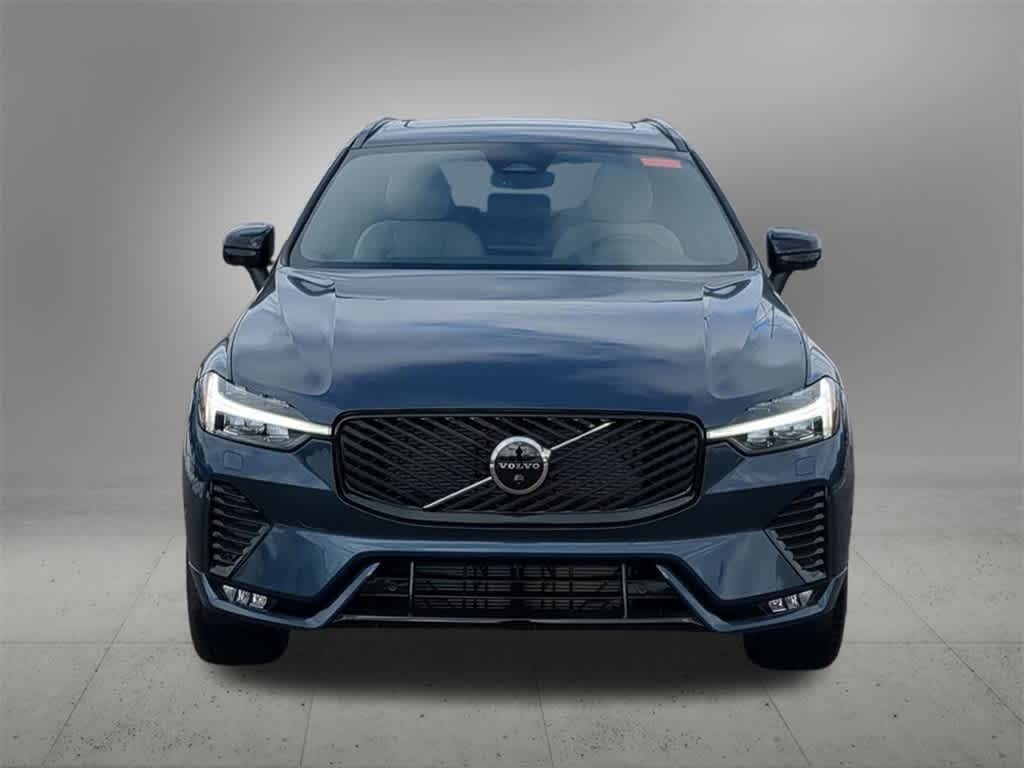 Thumbnail: 2026 Volvo XC60 - 9