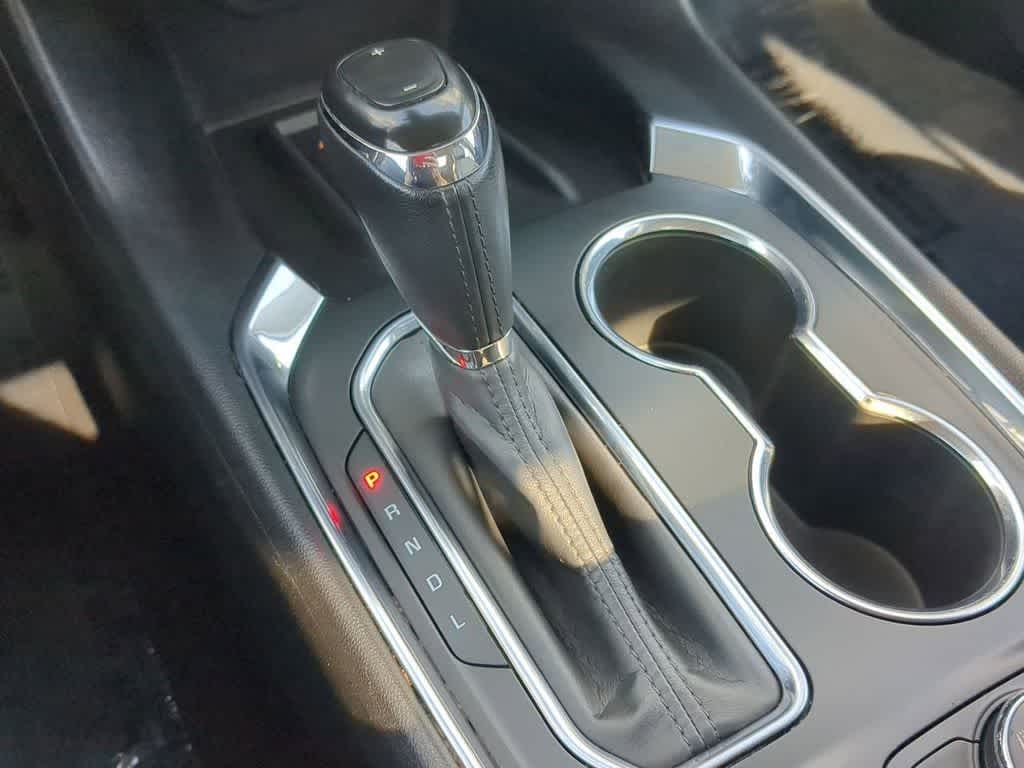 Thumbnail: 2020 Chevrolet Traverse - 31