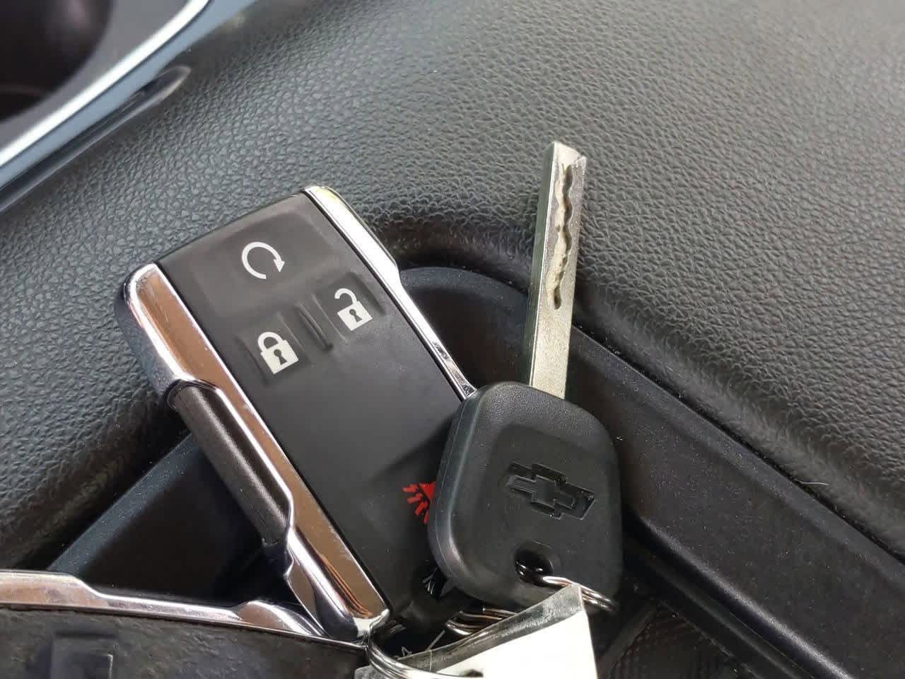 Thumbnail: 2016 Chevrolet Silverado 1500 - 34