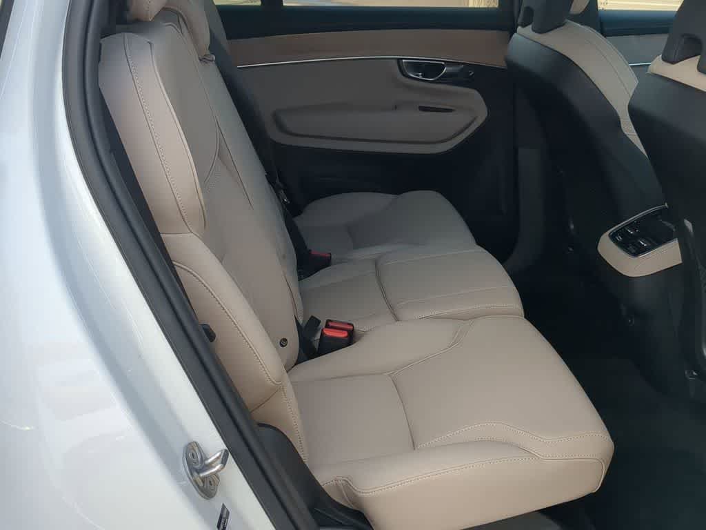 Thumbnail: 2026 Volvo XC90 - 19