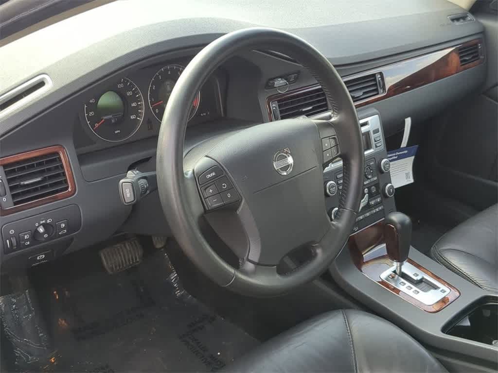 Thumbnail: 2008 Volvo XC70 - 2