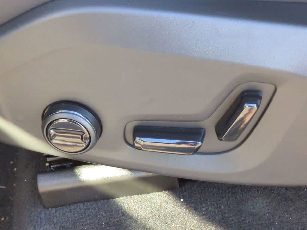 Thumbnail: 2026 Volvo XC90 - 15