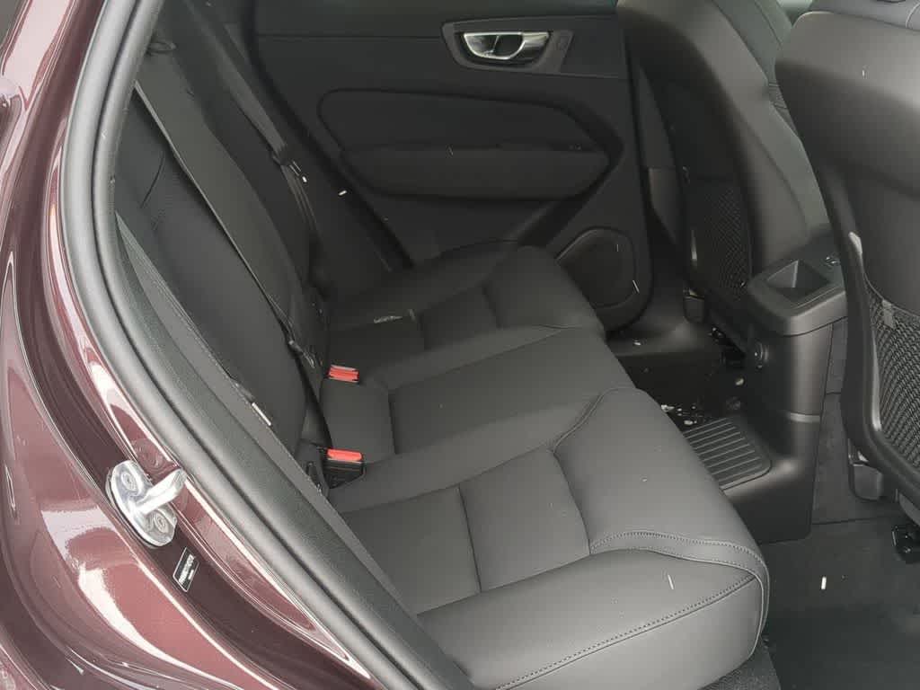 Thumbnail: 2026 Volvo XC60 - 19