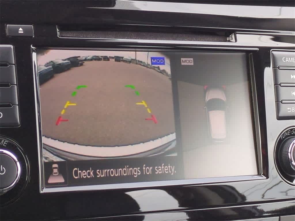 Thumbnail: 2022 Nissan Rogue Sport - 28