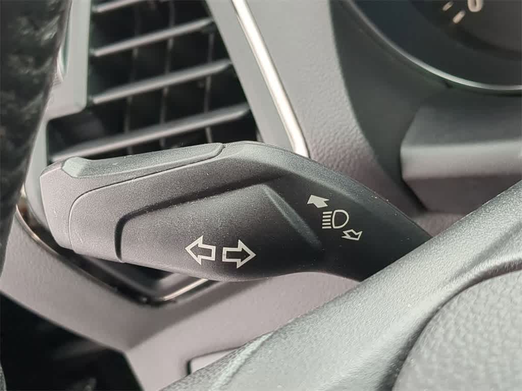 Thumbnail: 2018 Ford Escape - 25