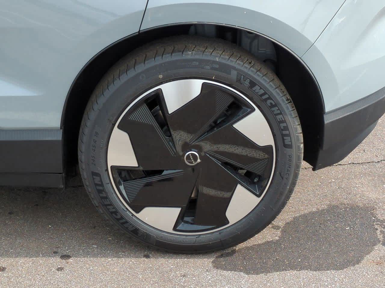 Thumbnail: 2025 Volvo EX30 - 12