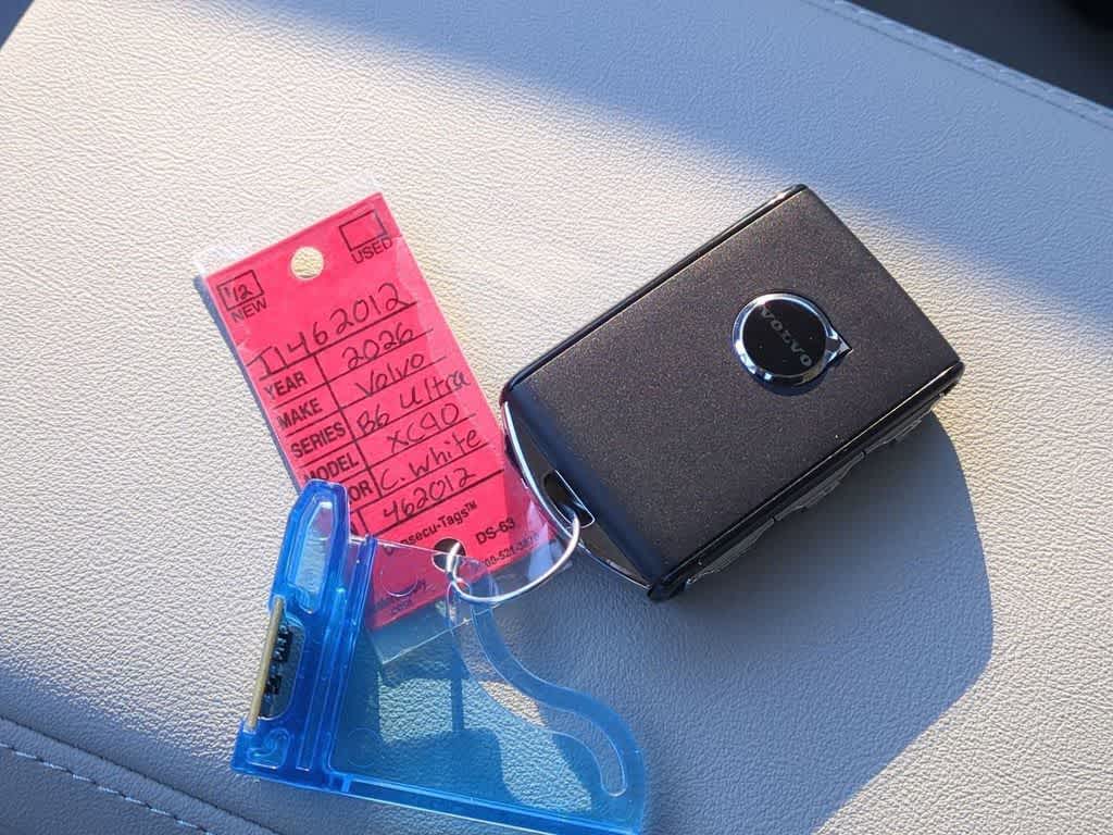 Thumbnail: 2026 Volvo XC90 - 33