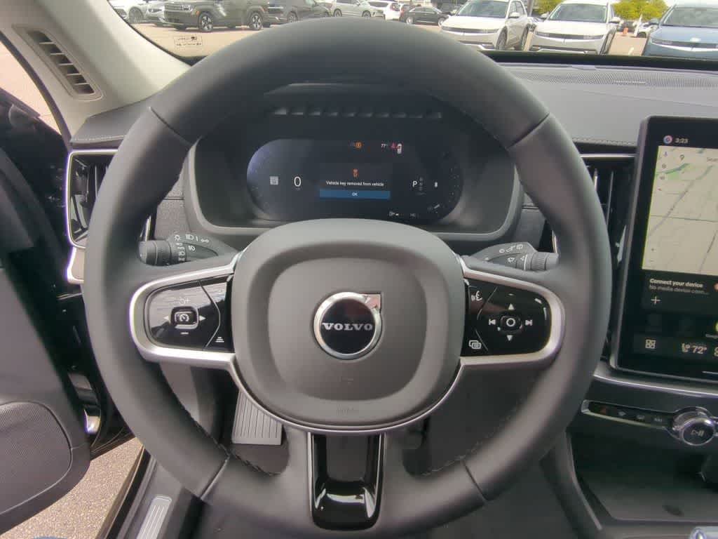 Thumbnail: 2026 Volvo XC90 - 21