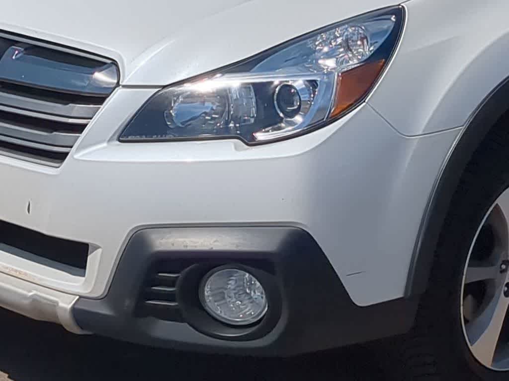 Thumbnail: 2014 Subaru Outback - 10