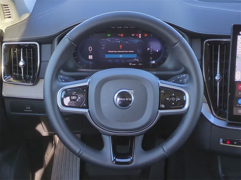 Thumbnail: 2025 Volvo XC90 - 22