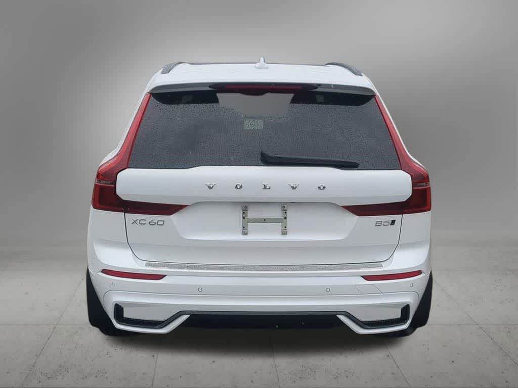 Thumbnail: 2026 Volvo XC60 - 5