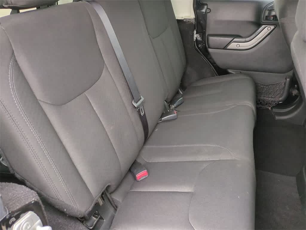 Thumbnail: 2017 Jeep Wrangler - 19