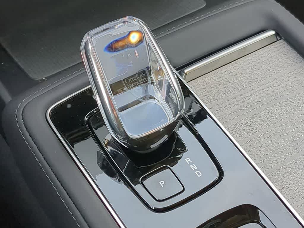 Thumbnail: 2026 Volvo XC90 - 32