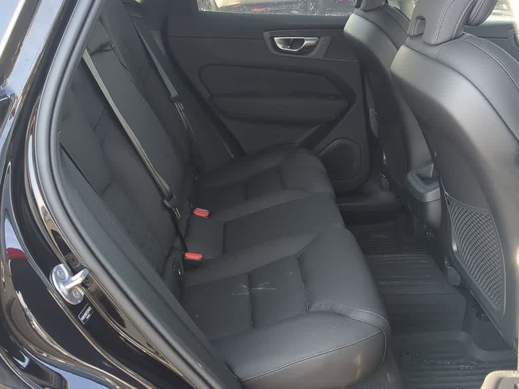 Thumbnail: 2026 Volvo XC60 - 19