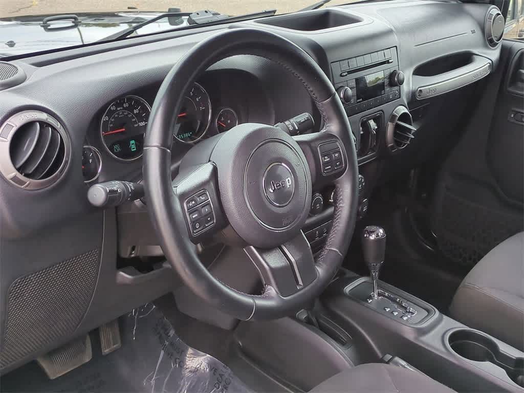 Thumbnail: 2017 Jeep Wrangler - 2