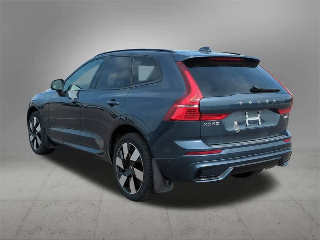 Used 2025 Volvo XC60 plug-in hybrid T8 Plus SUV