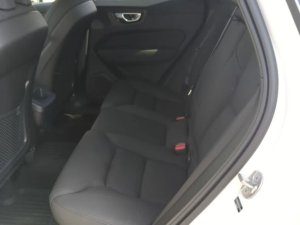 Thumbnail: 2026 Volvo XC60 - 18