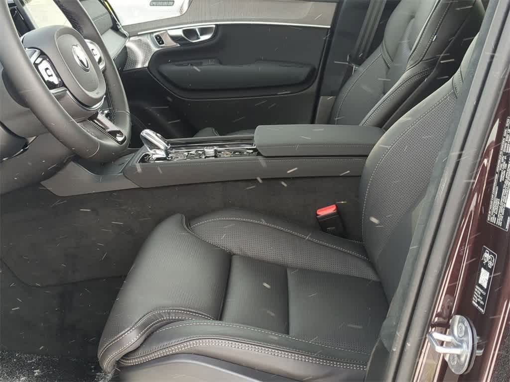 Thumbnail: 2026 Volvo XC90 - 8