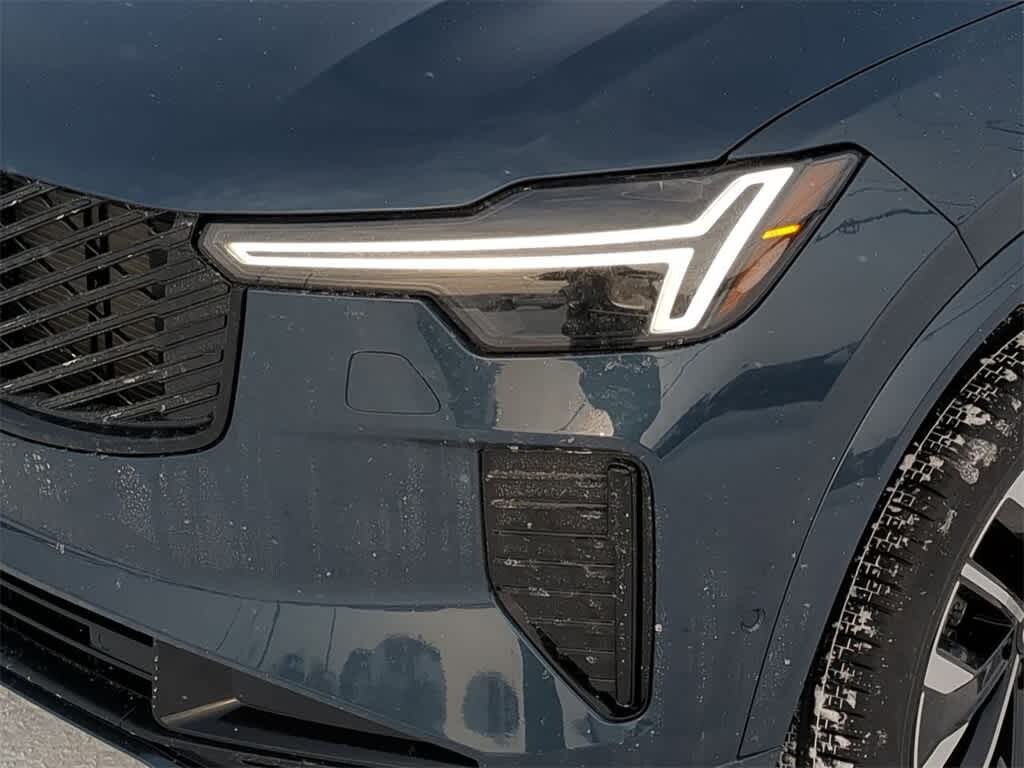 New 2026 Volvo XC90 B6 Ultra Dark Theme 7-Seater SUV