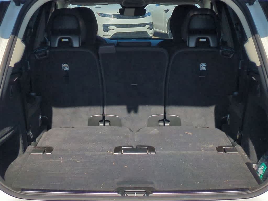 Thumbnail: 2025 Volvo XC90 - 34