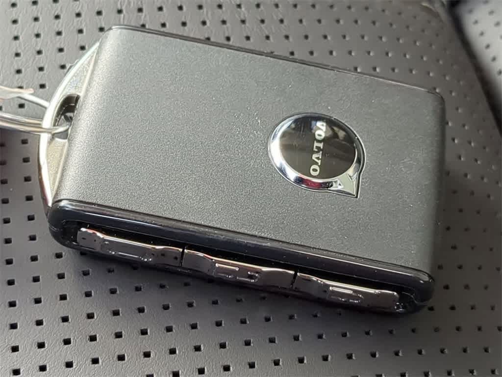 Thumbnail: 2026 Volvo XC90 - 31