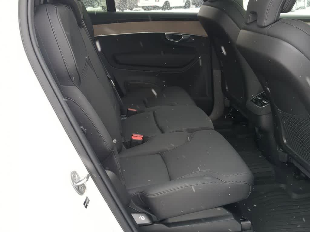 Thumbnail: 2025 Volvo XC90 - 19