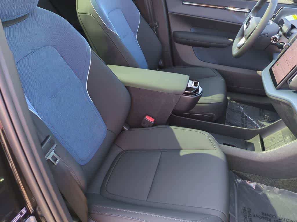 Thumbnail: 2025 Volvo EX30 - 21