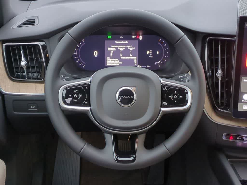 Thumbnail: 2026 Volvo XC60 - 23