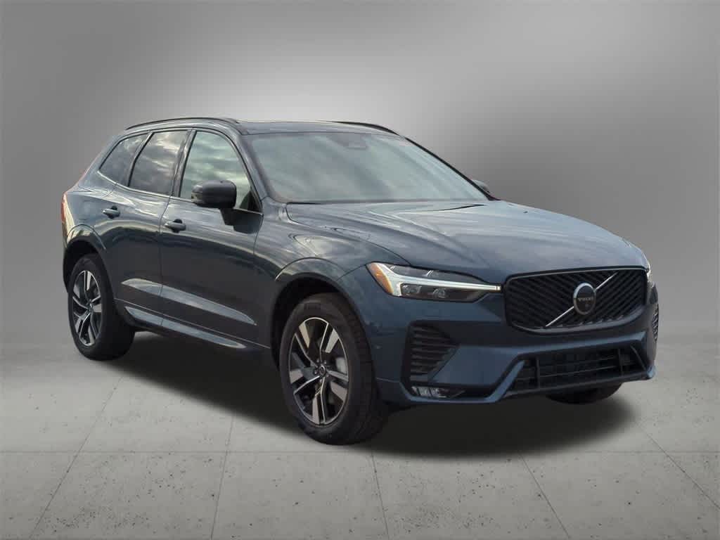Thumbnail: 2026 Volvo XC60 - 8