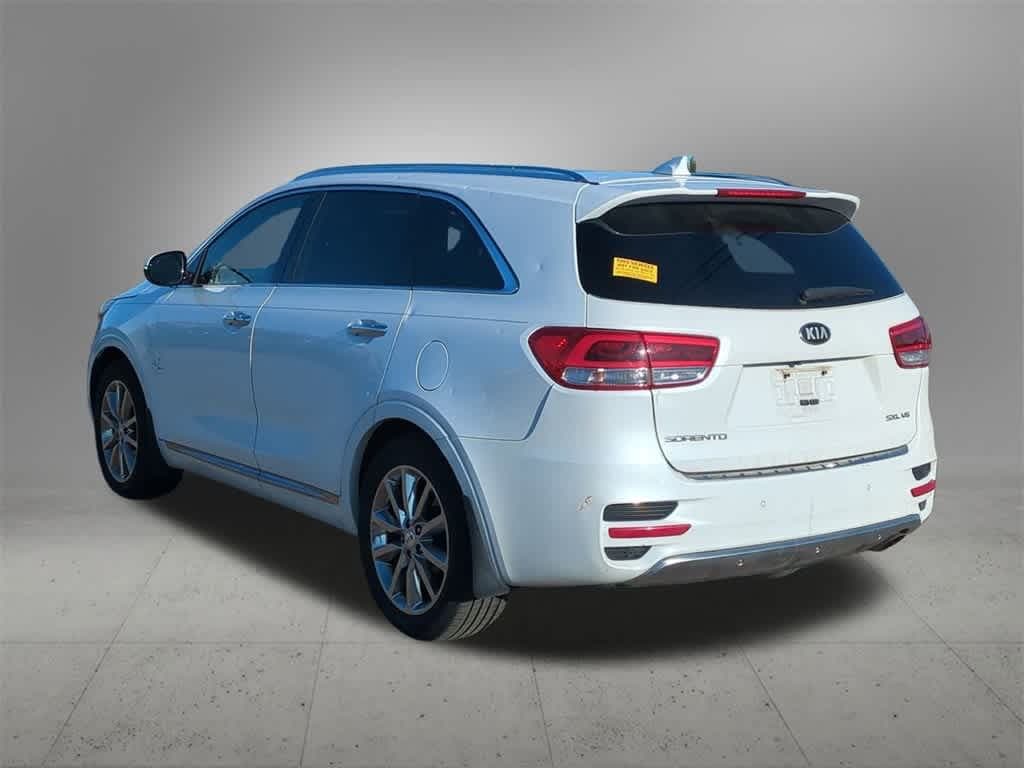 Used 2016 Kia Sorento 3.3L SXL FWD SUV