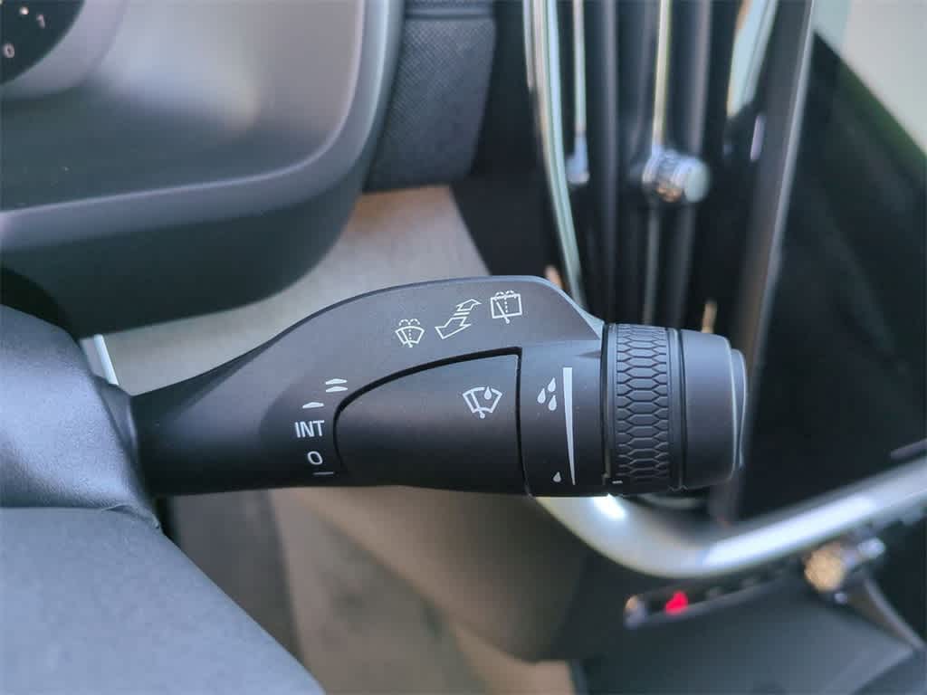 Thumbnail: 2026 Volvo XC90 - 18