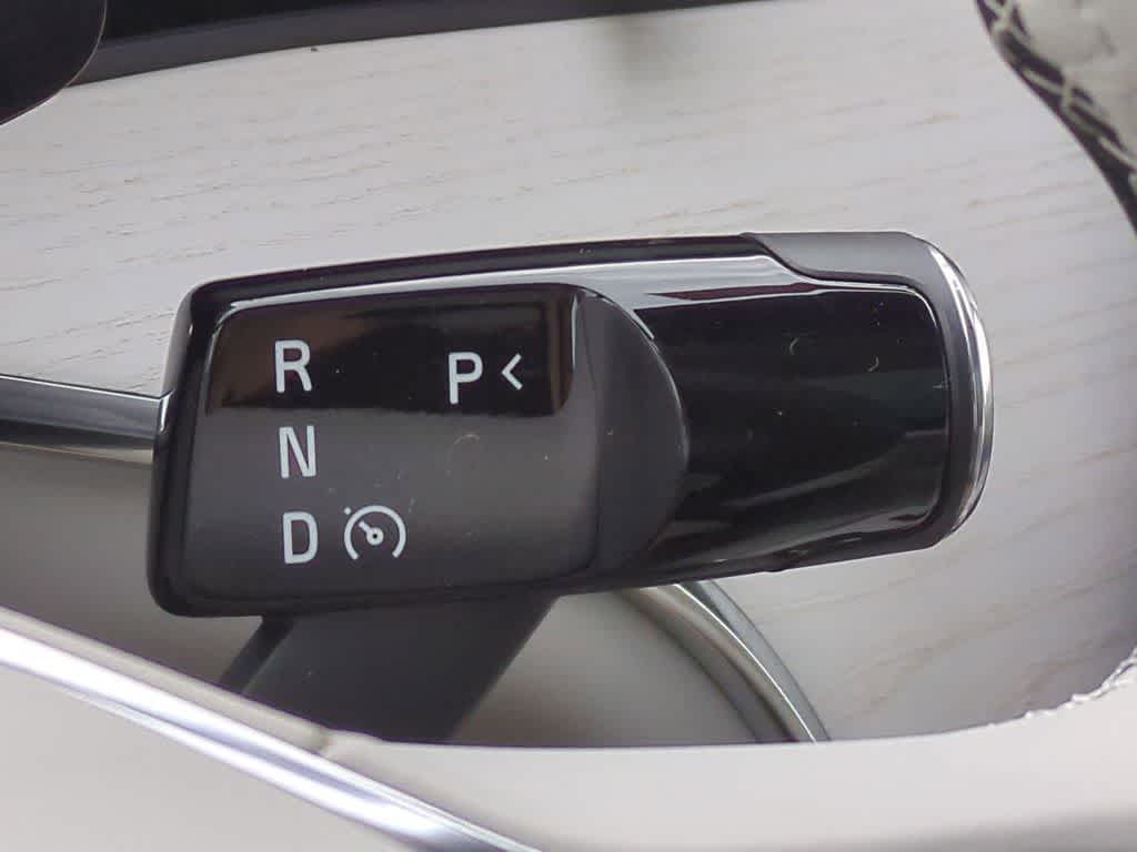 Thumbnail: 2025 Volvo EX90 - 33