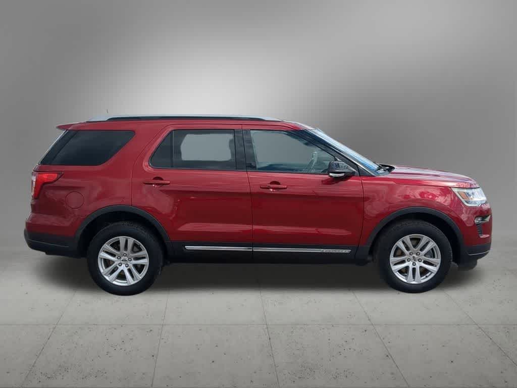 Thumbnail: 2018 Ford Explorer - 7