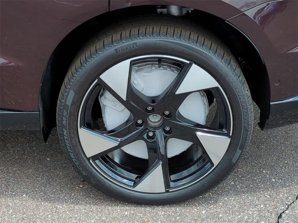 Thumbnail: 2025 Volvo EX90 - 13